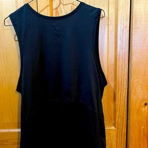 Woman’s Sleeveless Top